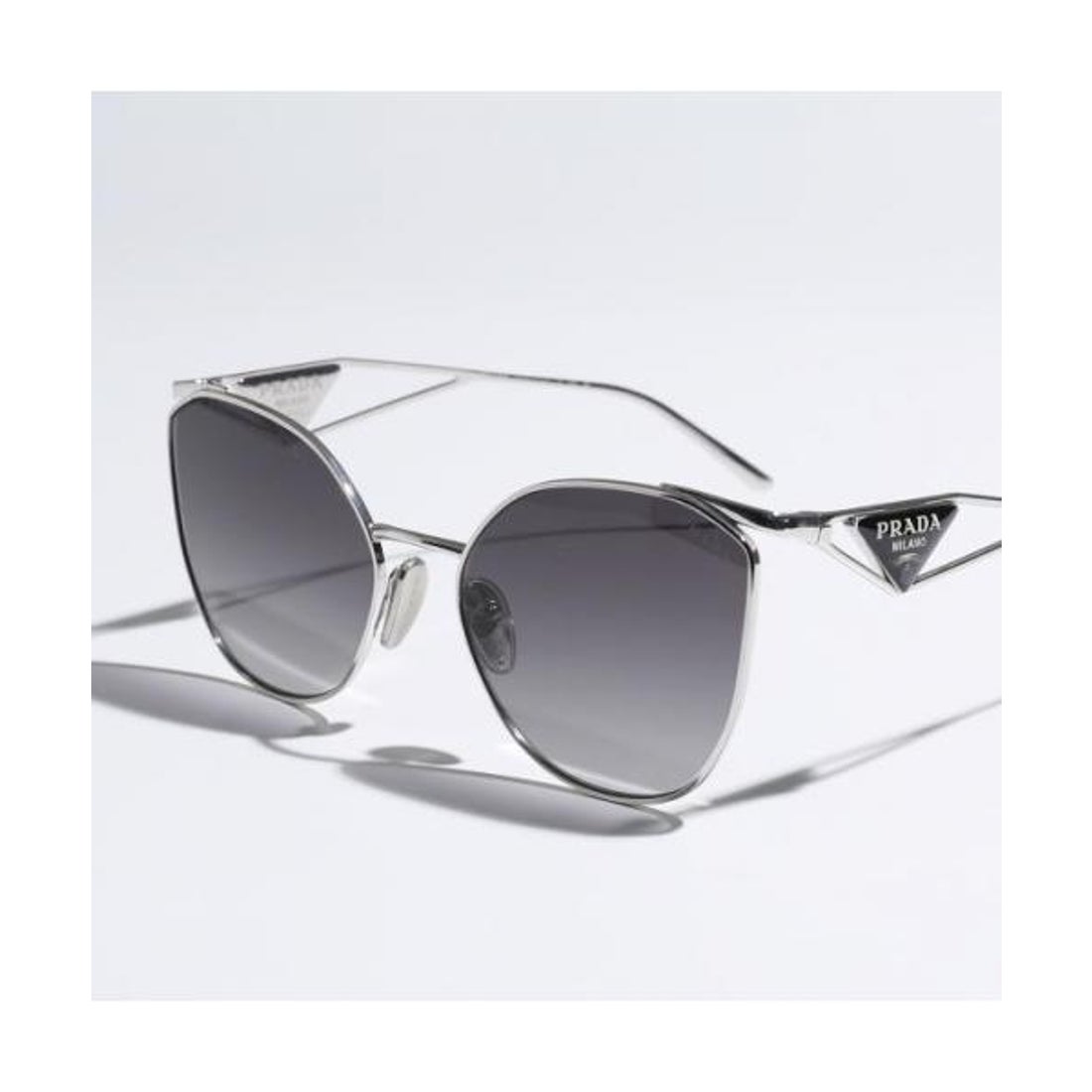 プラダ PRADA PRADA サングラス SPR50Z E1BC キャットアイ型 メタル