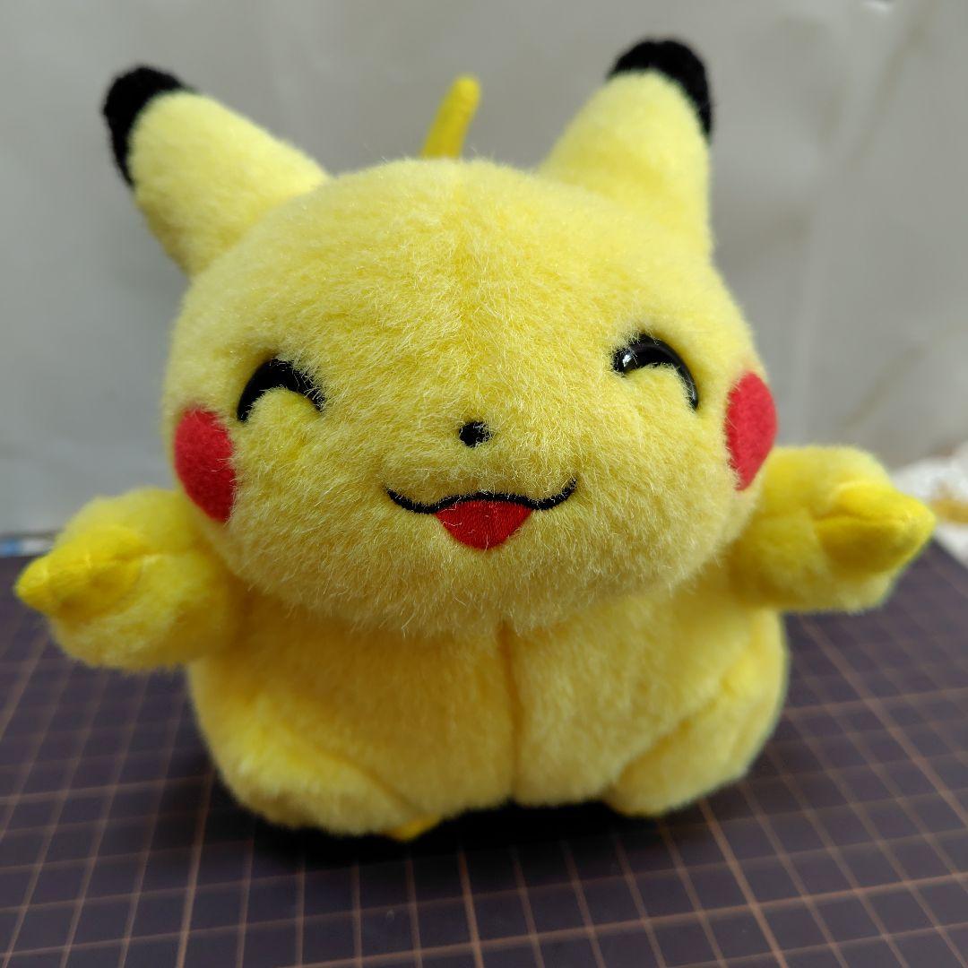 ★激レア★ニコニコバンザイピカチュウ　 初期の頃のぬいぐるみです。 ポケモン 初期 初代ピカチュウ にっこり バンザイ ピカチュウ TOMY