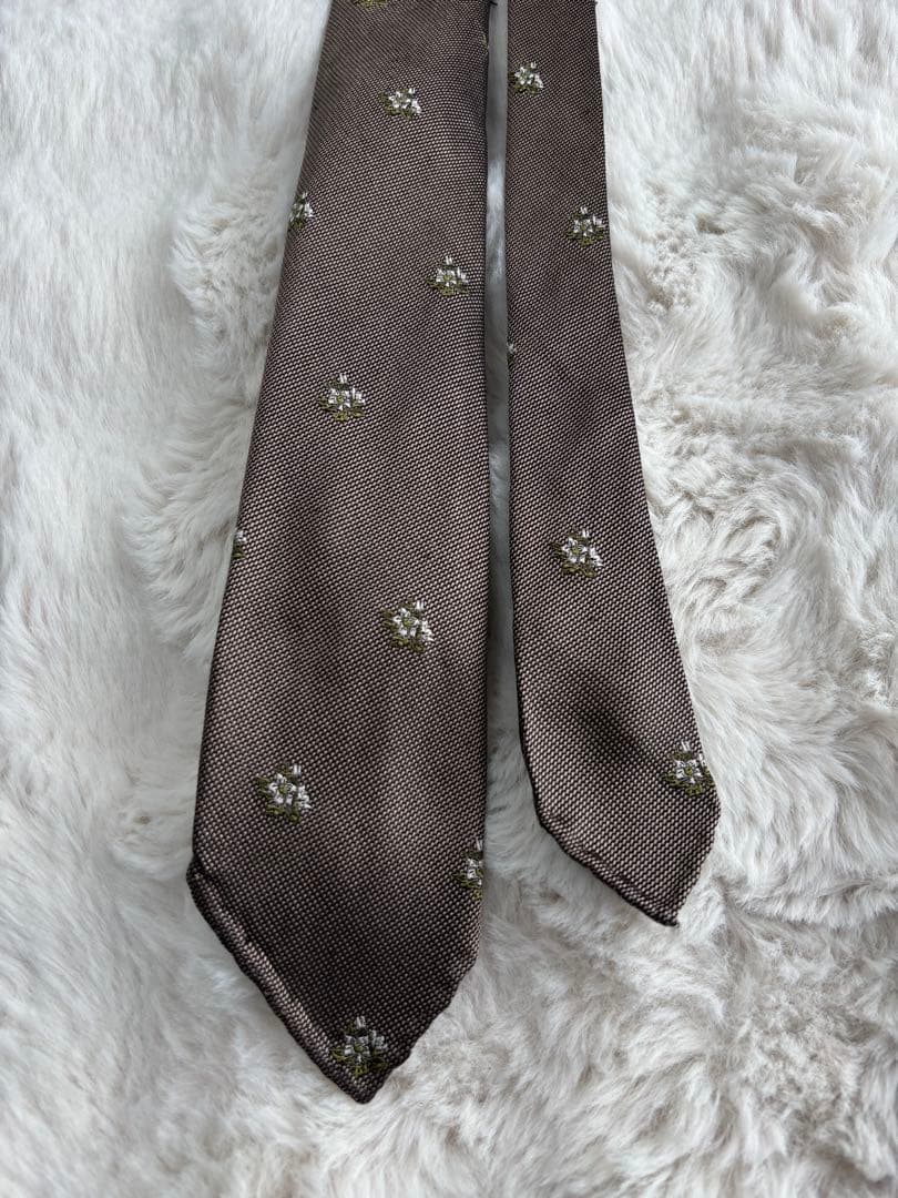 Tie your tie セッテピェゲ TIEYOURTIE GEOMETRIC1 SETTEPIEGHE NECKTIE – TIE YOUR TIE